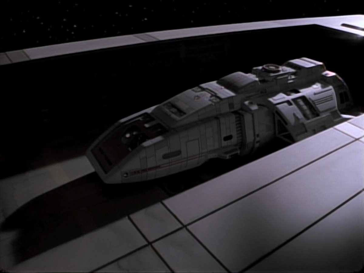 extant_StarTrekDS9_1x05-Babel_03503.jpg