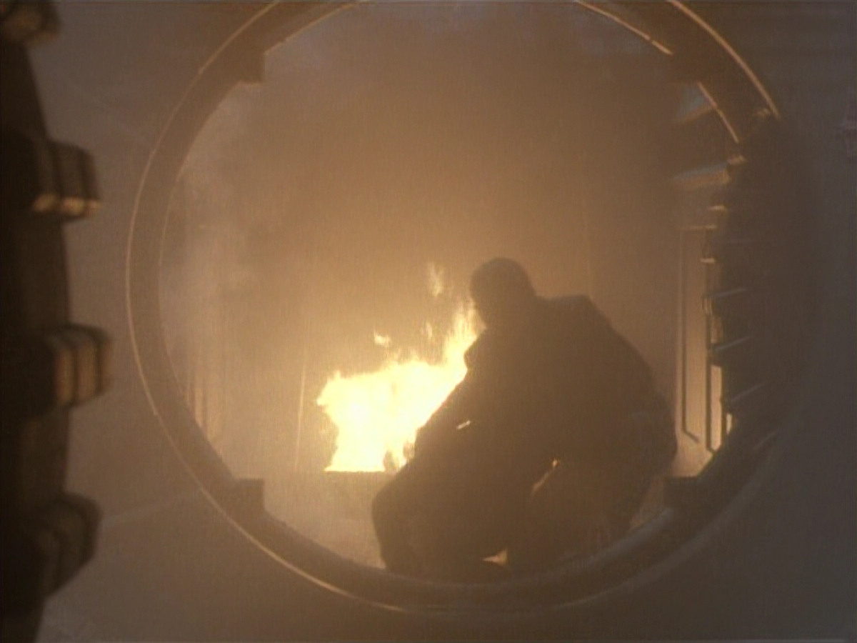 extant_StarTrekDS9_1x05-Babel_03556.jpg