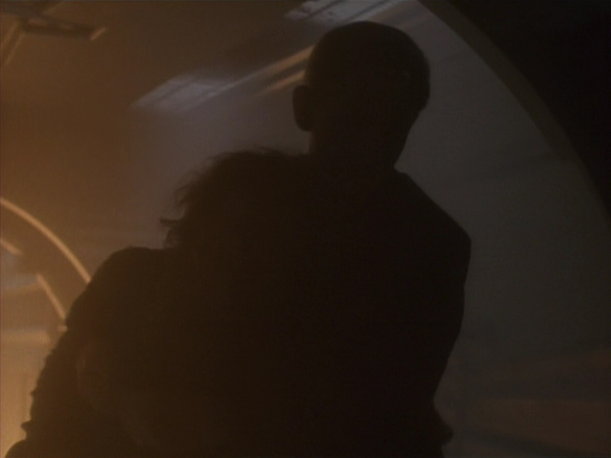 extant_StarTrekDS9_1x05-Babel_03569.jpg
