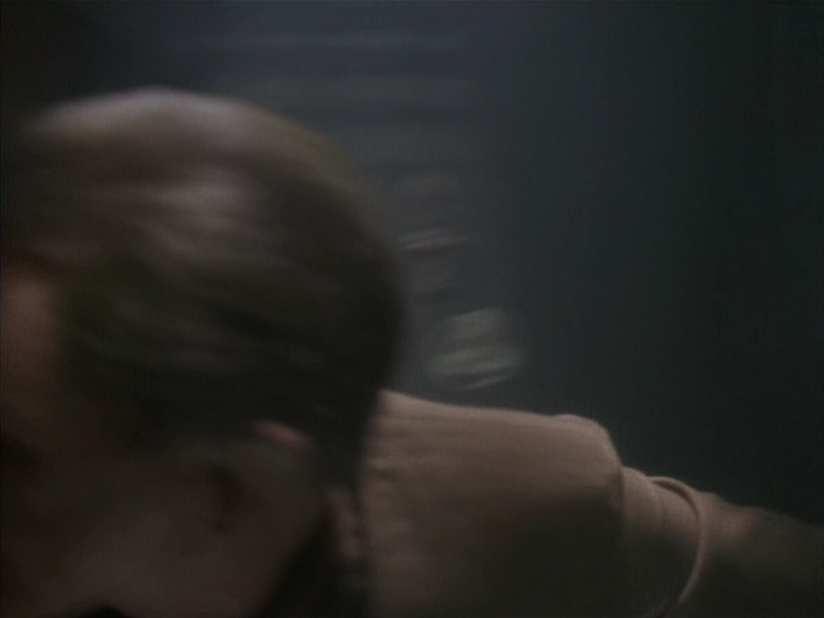extant_StarTrekDS9_1x05-Babel_03634.jpg