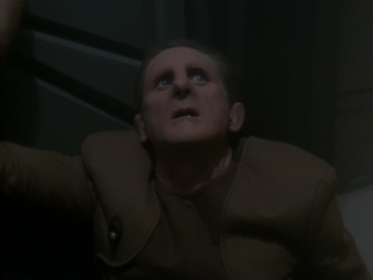 extant_StarTrekDS9_1x05-Babel_03679.jpg