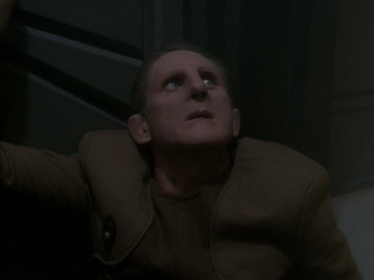extant_StarTrekDS9_1x05-Babel_03693.jpg