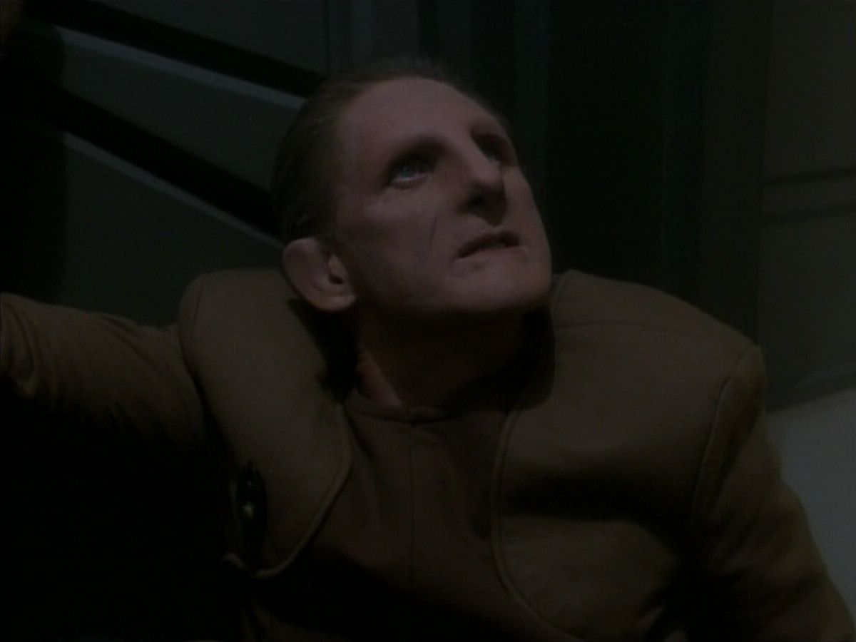 extant_StarTrekDS9_1x05-Babel_03704.jpg