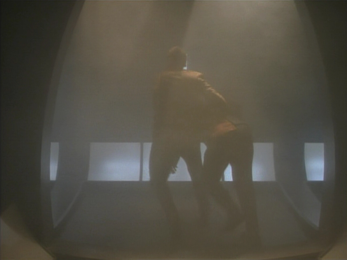 extant_StarTrekDS9_1x05-Babel_03720.jpg