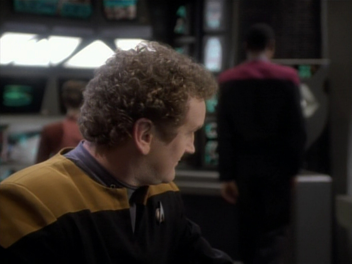 extant_StarTrekDS9_1x05-Babel_03751.jpg