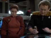 extant_StarTrekDS9_1x05-Babel_00220.jpg