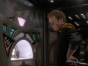 extant_StarTrekDS9_1x05-Babel_00336.jpg