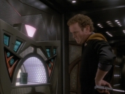 extant_StarTrekDS9_1x05-Babel_00337.jpg
