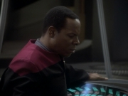 extant_StarTrekDS9_1x05-Babel_03238.jpg
