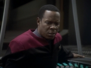 extant_StarTrekDS9_1x05-Babel_03243.jpg