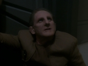 extant_StarTrekDS9_1x05-Babel_03697.jpg