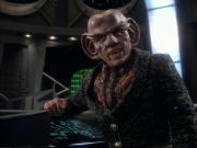 extant_StarTrekDS9_1x05-Babel_03703.jpg
