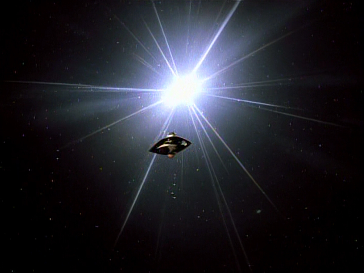 extant_StarTrekDS9_1x06-CaptivePursuitl_00116.jpg