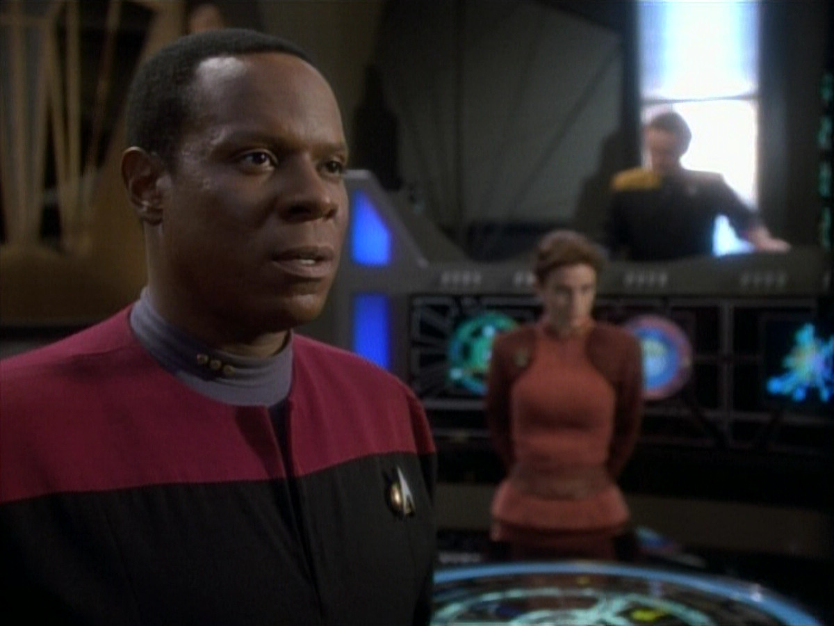 extant_StarTrekDS9_1x06-CaptivePursuitl_00154.jpg