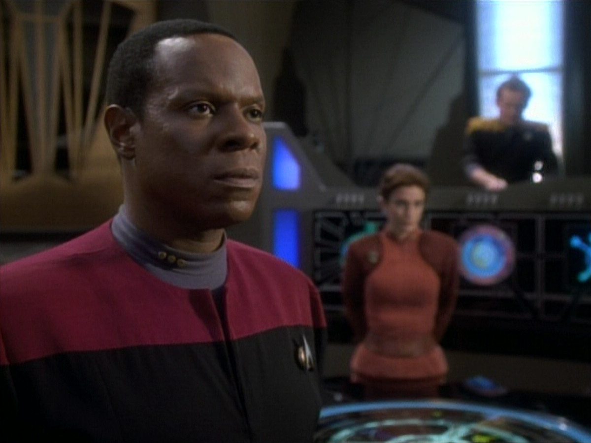 extant_StarTrekDS9_1x06-CaptivePursuitl_00218.jpg