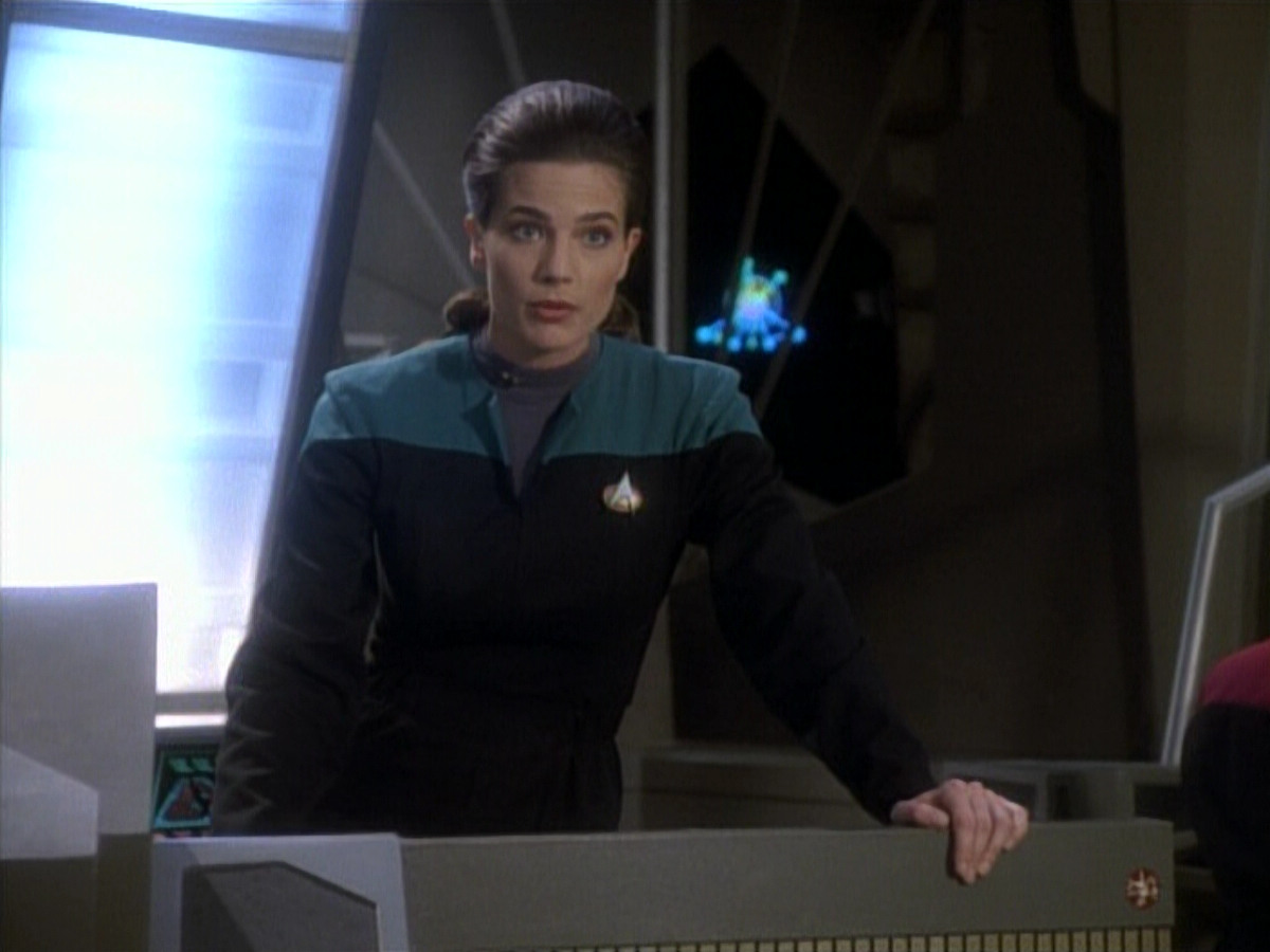 extant_StarTrekDS9_1x06-CaptivePursuitl_00264.jpg