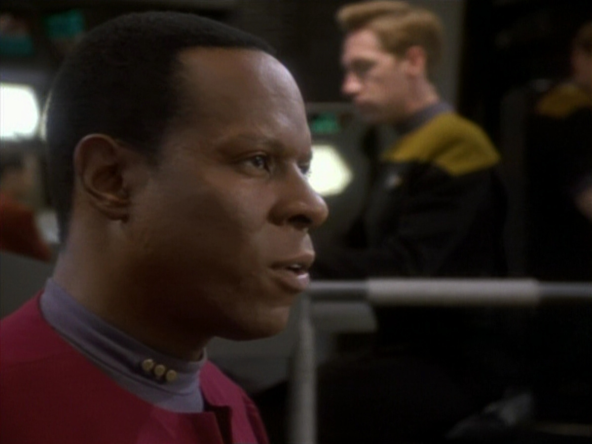 extant_StarTrekDS9_1x06-CaptivePursuitl_00286.jpg