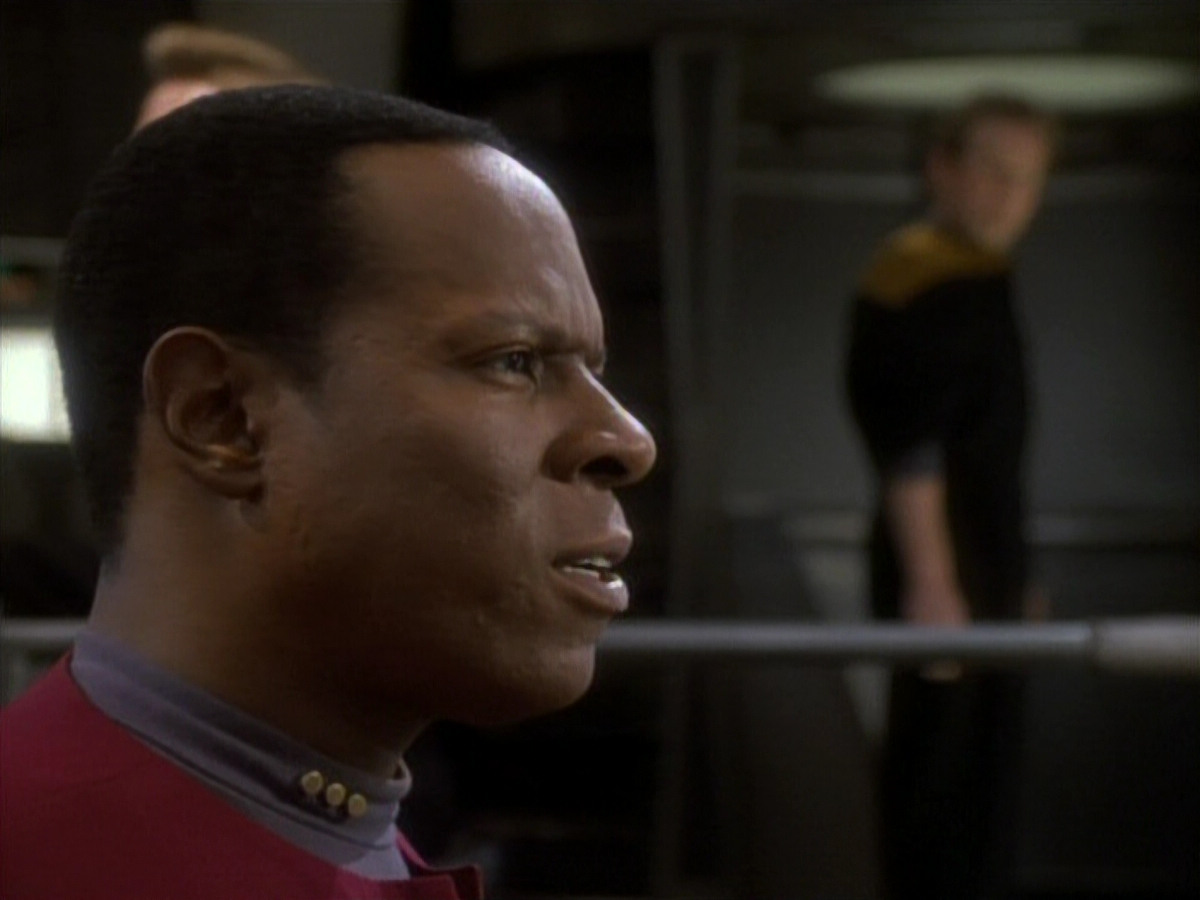 extant_StarTrekDS9_1x06-CaptivePursuitl_00289.jpg