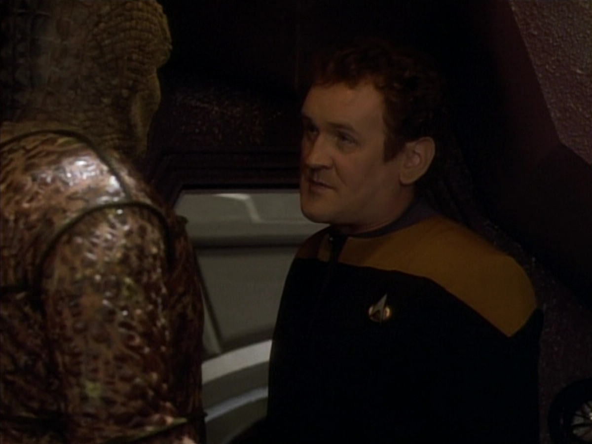 extant_StarTrekDS9_1x06-CaptivePursuitl_00692.jpg