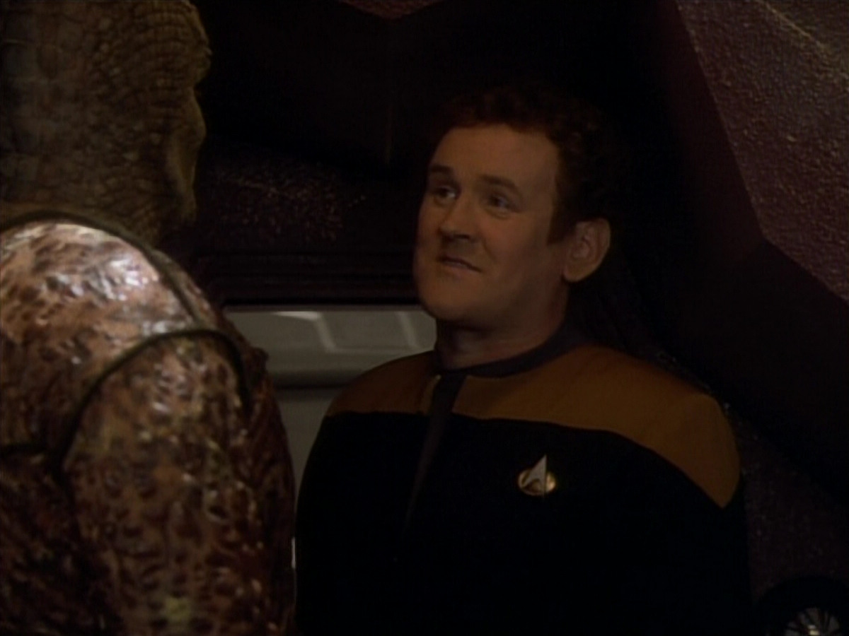 extant_StarTrekDS9_1x06-CaptivePursuitl_00723.jpg