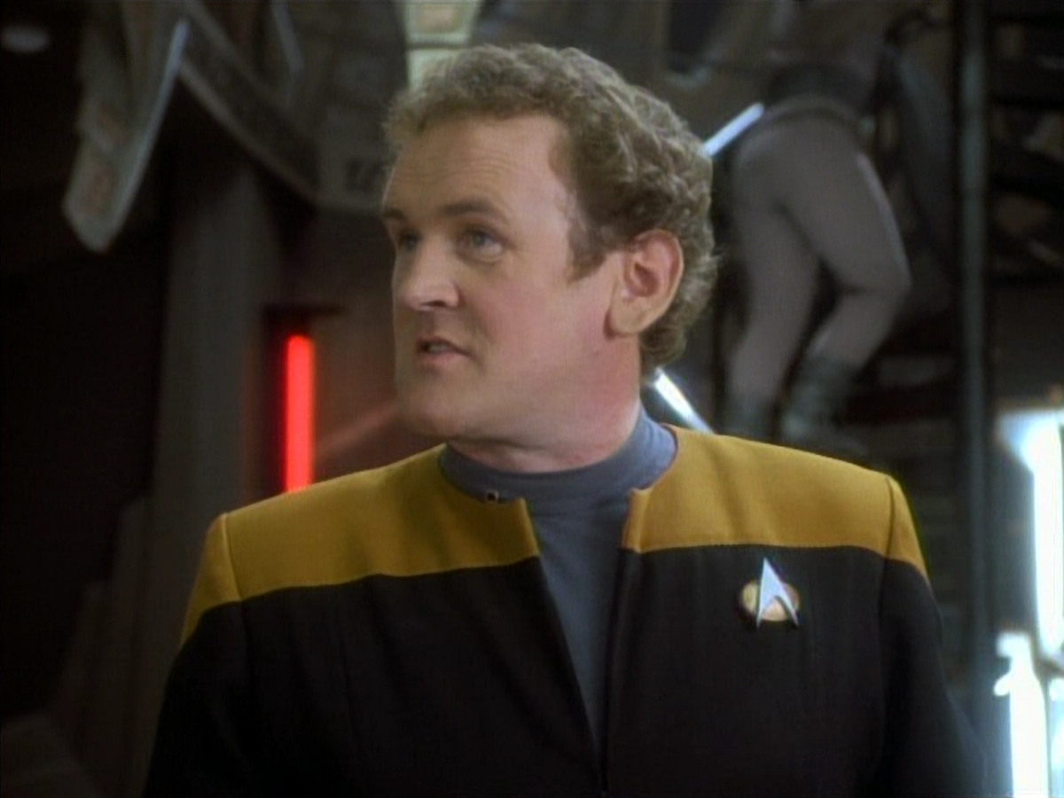 extant_StarTrekDS9_1x06-CaptivePursuitl_00817.jpg
