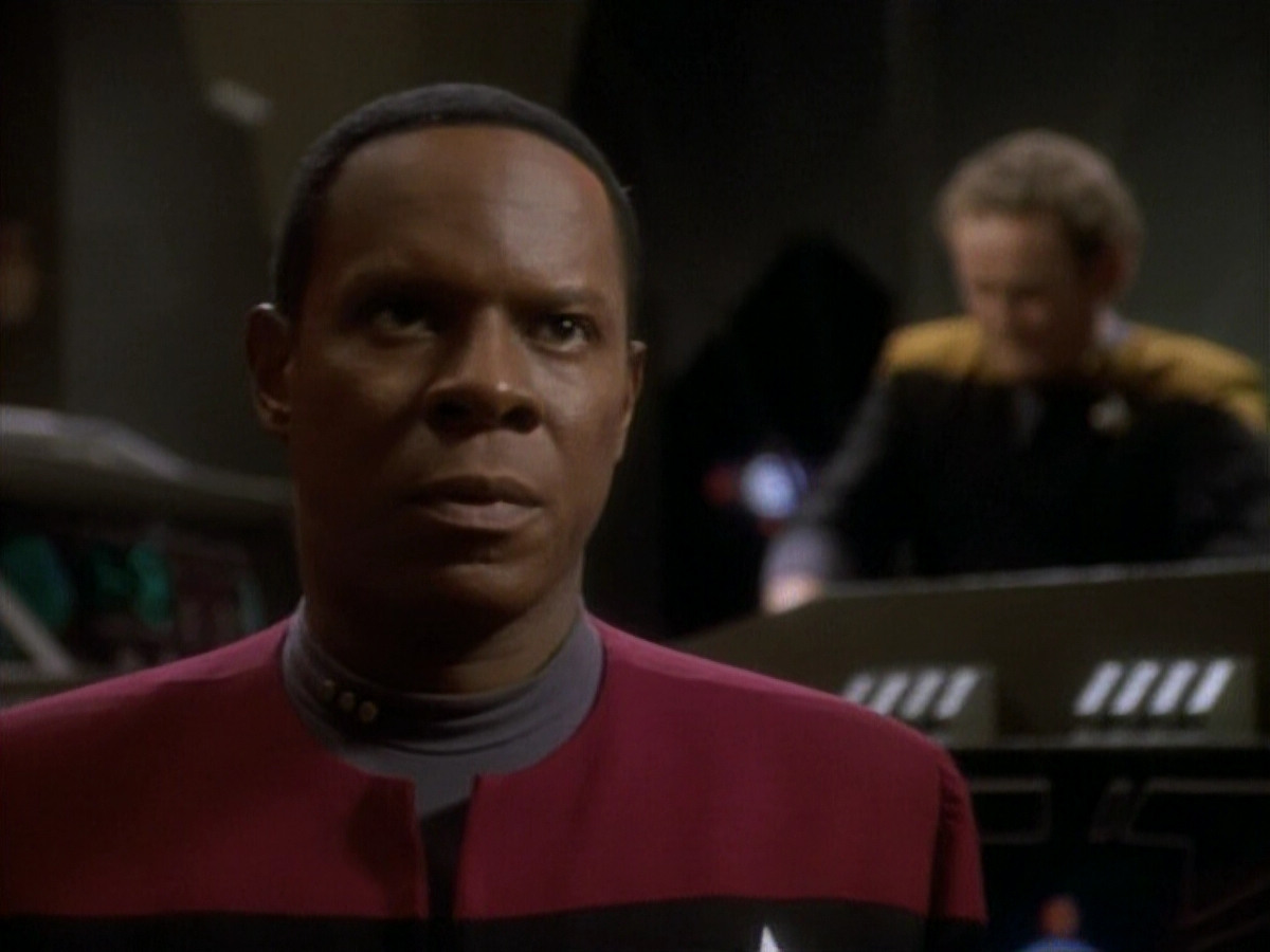 extant_StarTrekDS9_1x06-CaptivePursuitl_02128.jpg