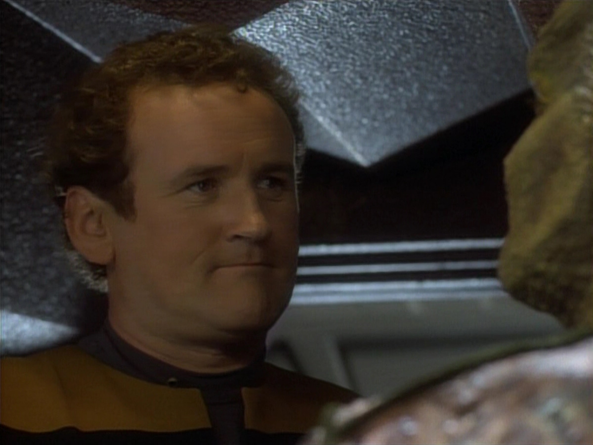 extant_StarTrekDS9_1x06-CaptivePursuitl_03583.jpg