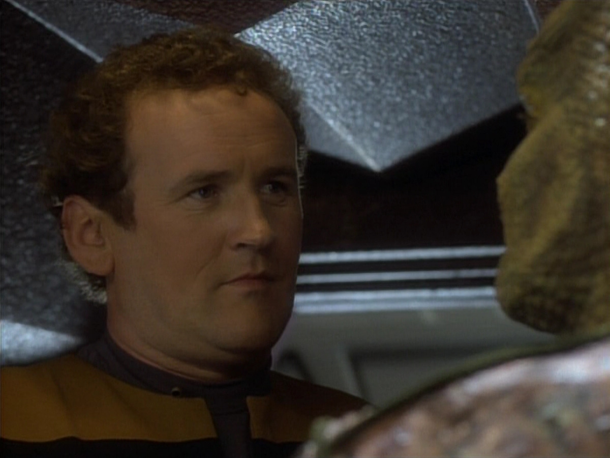 extant_StarTrekDS9_1x06-CaptivePursuitl_03585.jpg