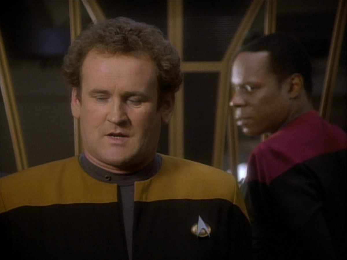 extant_StarTrekDS9_1x06-CaptivePursuitl_03647.jpg