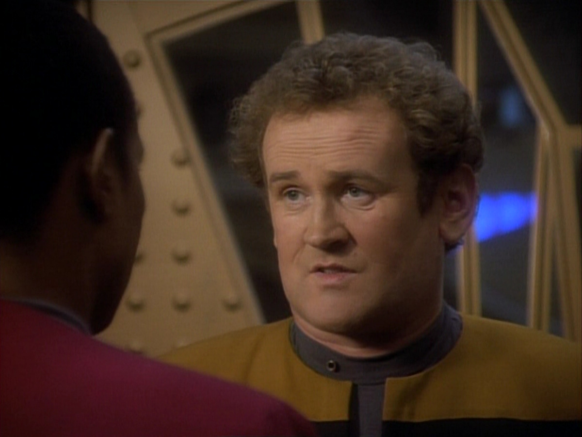 extant_StarTrekDS9_1x06-CaptivePursuitl_03685.jpg