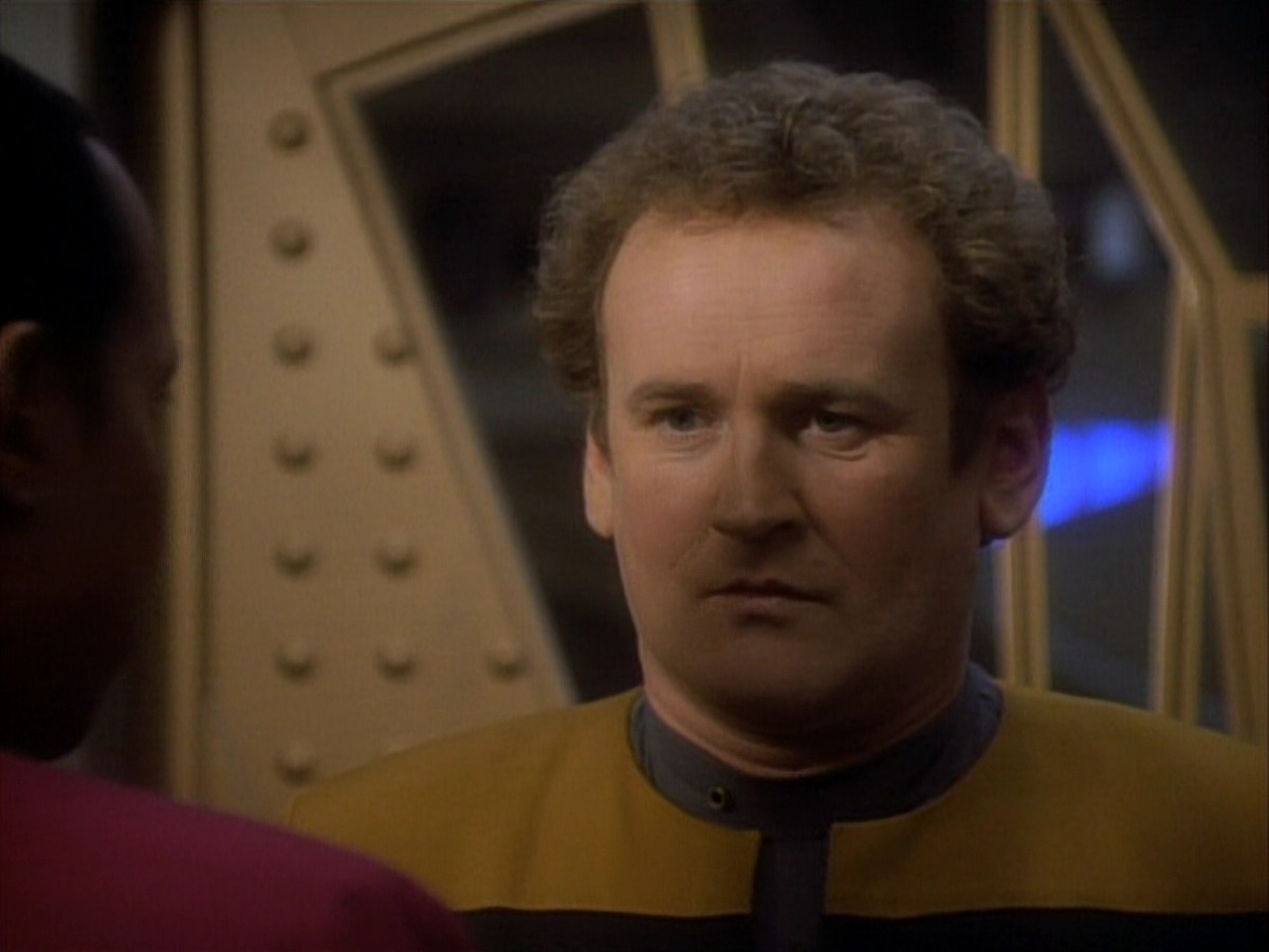 extant_StarTrekDS9_1x06-CaptivePursuitl_03702.jpg
