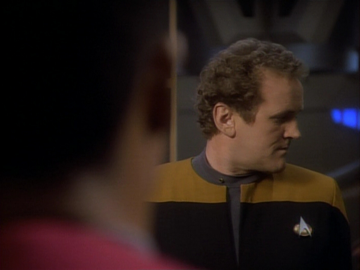 extant_StarTrekDS9_1x06-CaptivePursuitl_03717.jpg