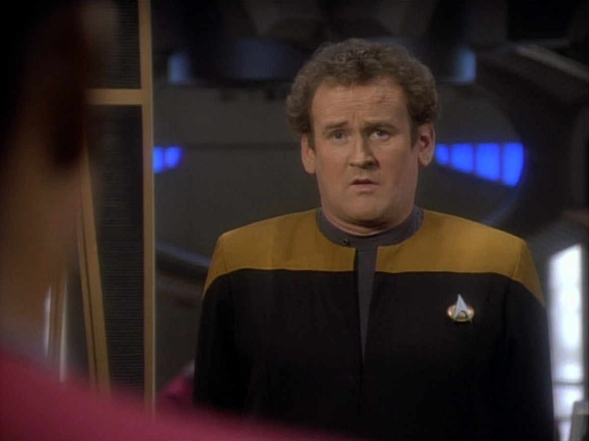 extant_StarTrekDS9_1x06-CaptivePursuitl_03750.jpg