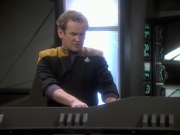 extant_StarTrekDS9_1x06-CaptivePursuitl_00197.jpg