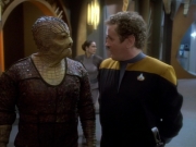 extant_StarTrekDS9_1x06-CaptivePursuitl_00968.jpg
