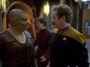 extant_StarTrekDS9_1x06-CaptivePursuitl_00971.jpg