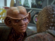 extant_StarTrekDS9_1x06-CaptivePursuitl_01520.jpg