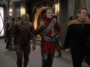 extant_StarTrekDS9_1x06-CaptivePursuitl_03207.jpg