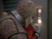 extant_StarTrekDS9_1x06-CaptivePursuitl_03213.jpg