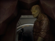 Filename=extant_StarTrekDS9_1x06-CaptivePursuitl_03595.jpg
Filesize=143KiB
Dimensions=1200x900
Date added=May 29, 2019 extant_StarTrekDS9_1x06-CaptivePursuitl_03595.jpg