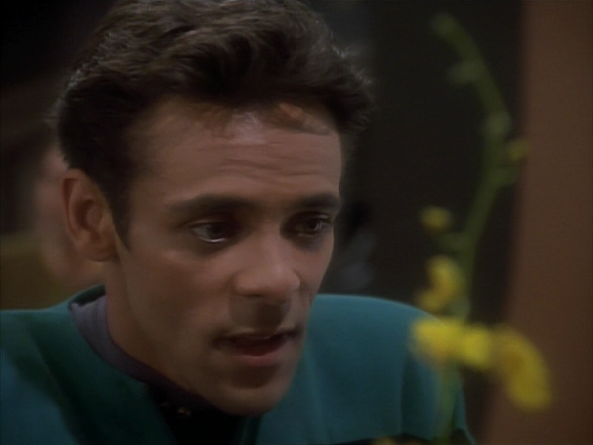 extant_StarTrekDS9_1x07-Q-Less_00008.jpg