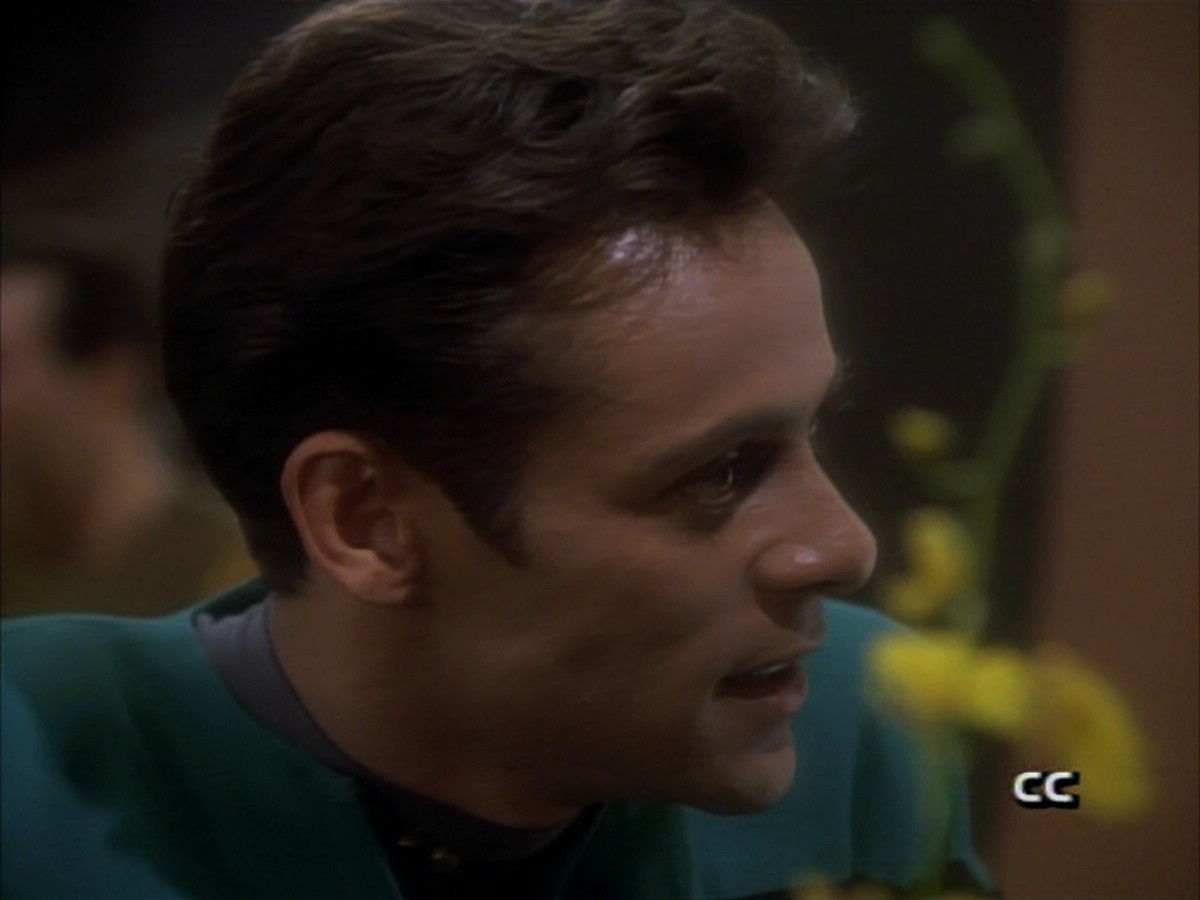 extant_StarTrekDS9_1x07-Q-Less_00011.jpg
