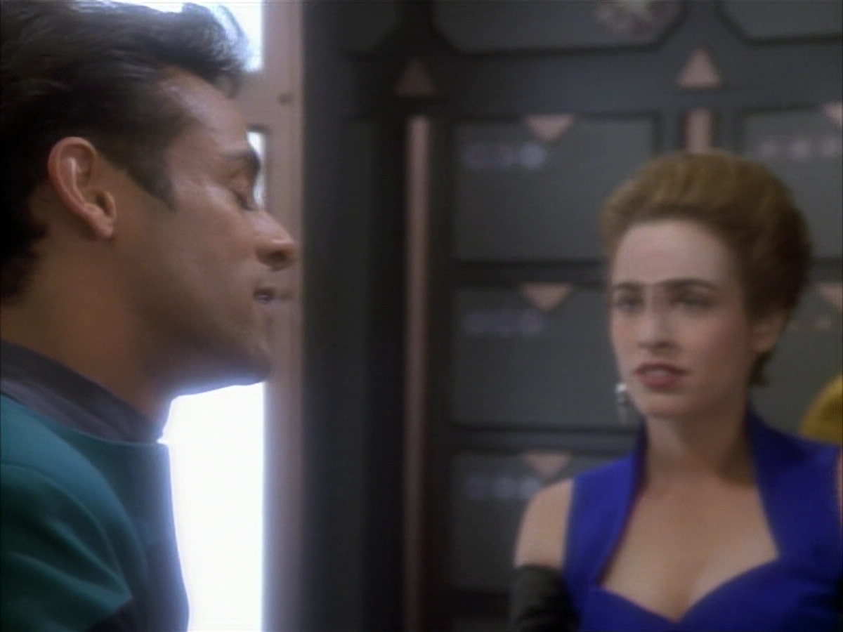 extant_StarTrekDS9_1x07-Q-Less_00027.jpg