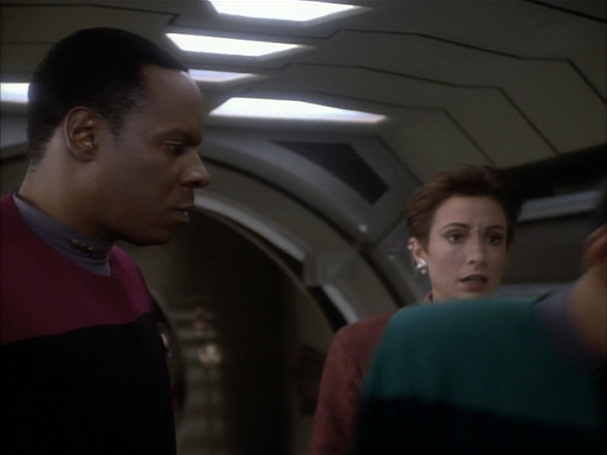 extant_StarTrekDS9_1x07-Q-Less_00156.jpg