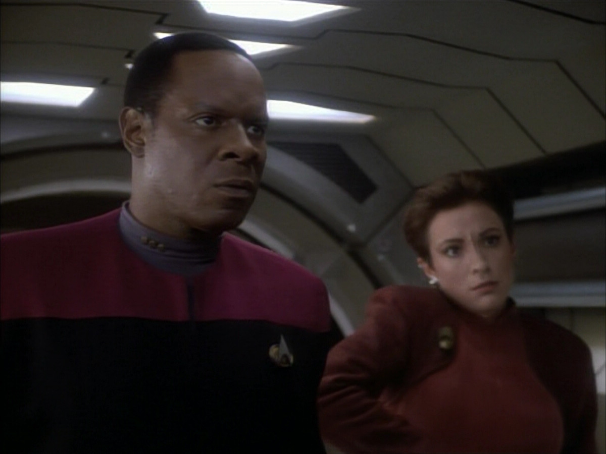 extant_StarTrekDS9_1x07-Q-Less_00158.jpg