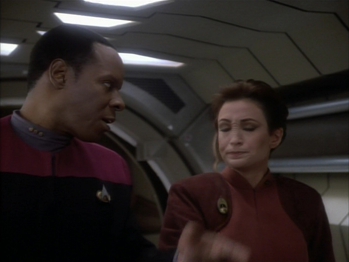 extant_StarTrekDS9_1x07-Q-Less_00164.jpg