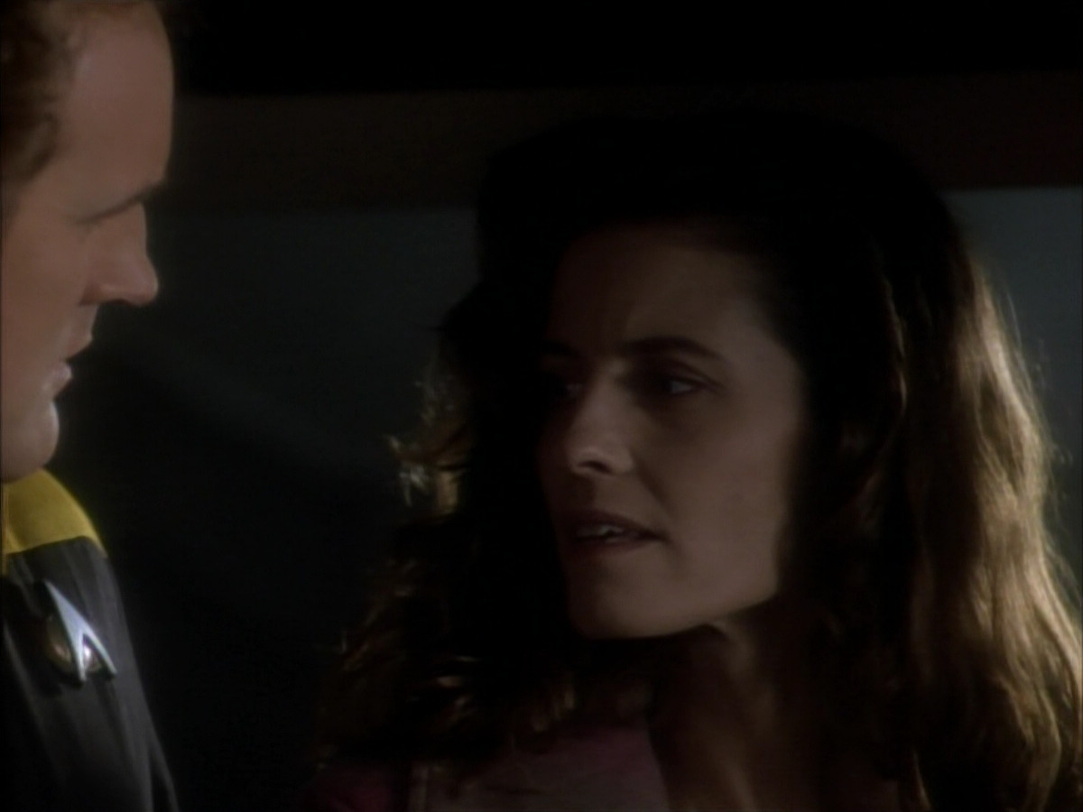 extant_StarTrekDS9_1x07-Q-Less_00228.jpg
