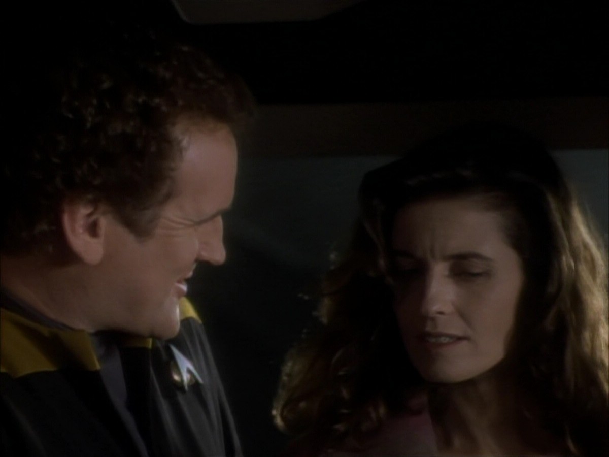 extant_StarTrekDS9_1x07-Q-Less_00238.jpg