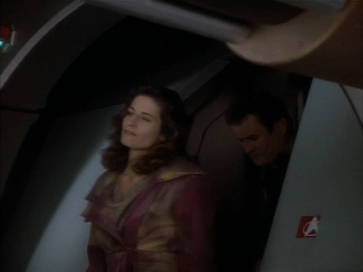 extant_StarTrekDS9_1x07-Q-Less_00269.jpg