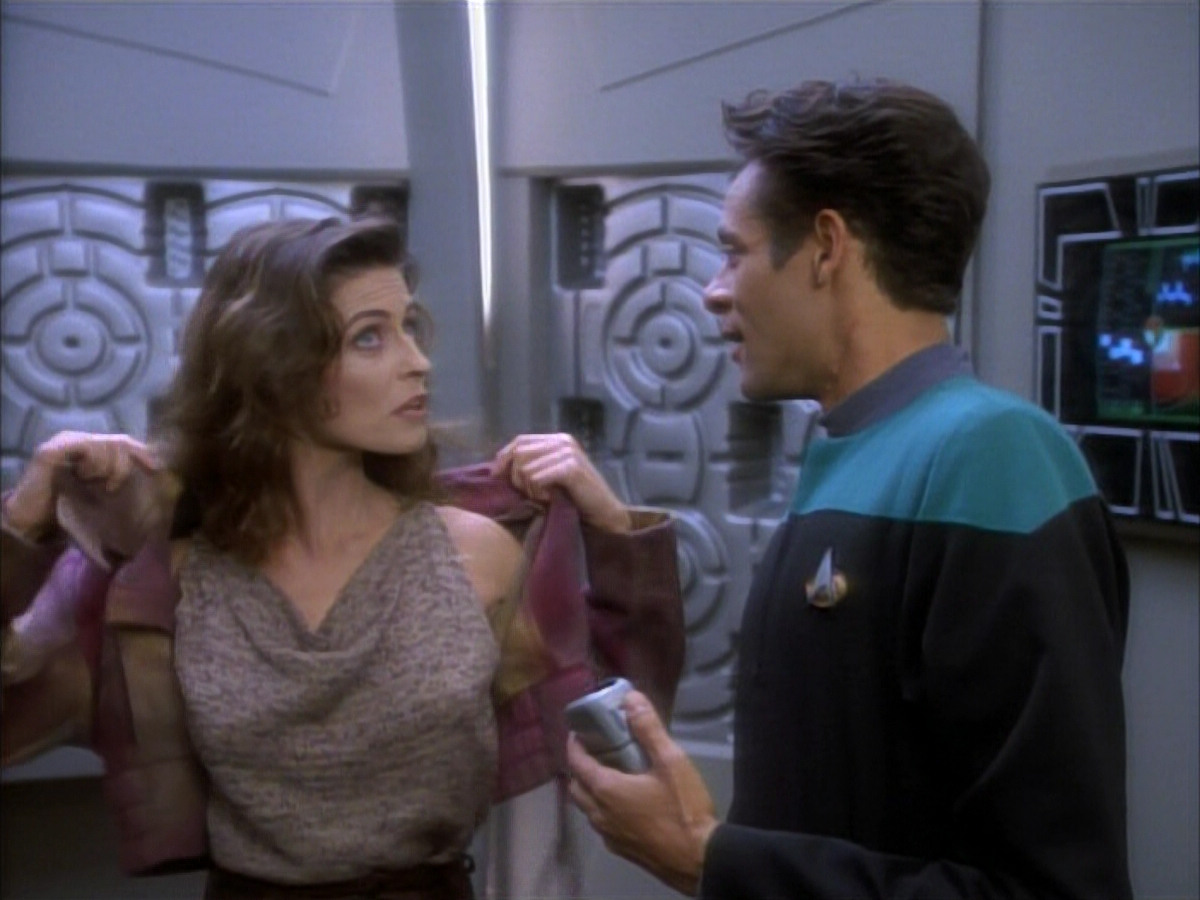 extant_StarTrekDS9_1x07-Q-Less_00486.jpg